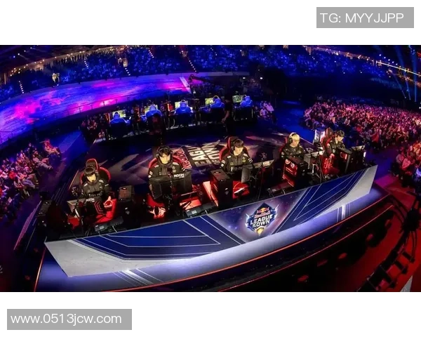 电竞赛事全程比分实时更新及精彩回顾分析，带你看比赛背后的精彩瞬间