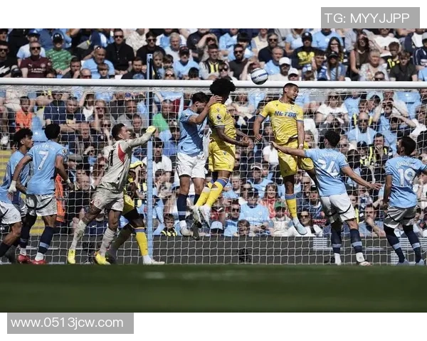 皇家马德里巅峰对决再燃激情豪门争锋见证绿茵荣耀时刻 皇家马德里巅峰对决再燃激情豪门争锋见证绿茵荣耀时刻