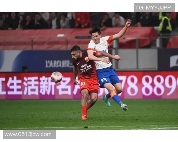上海海港对阵劲敌的精彩赛事回顾与战术分析 上海海港对阵劲敌的精彩赛事回顾与战术分析